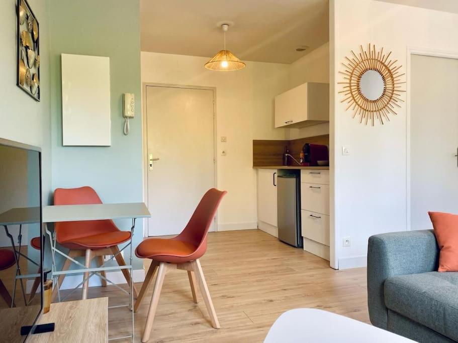 Appartement Proche Centre-Ville- Fibre Сен-Ло Екстер'єр фото